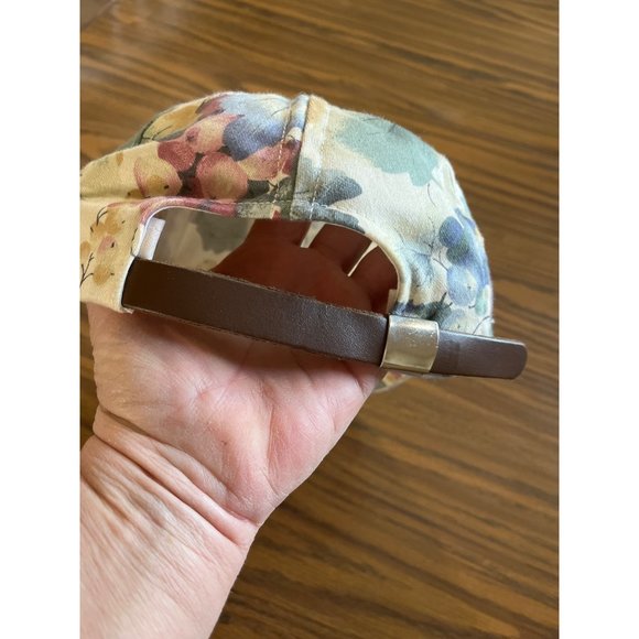 Gotkeys green cream ball cap with grapes - Picture 4 of 5